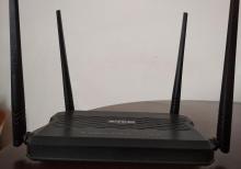 Tenda D305 adsl router wi-fi modem