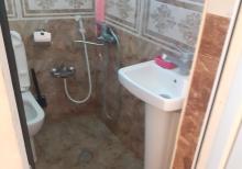 Yasamalda heyet evi 35 kv temirli ayrica girişi paket dam ortuyu 2 ci mertebe tikmeye yararli