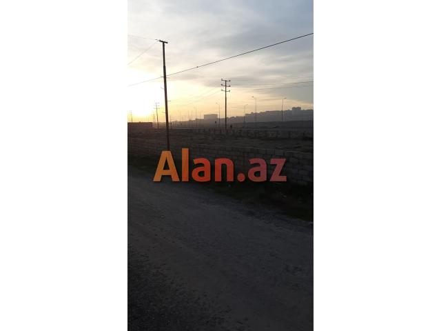 Hövsan yolunun üstü, Qum adasında 10 sot torpaq satılır