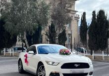 Ford Mustang bey gelin toy masini sifarisi