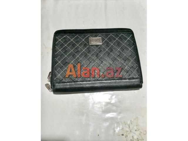 Apple iPhone planşet qabı satılır