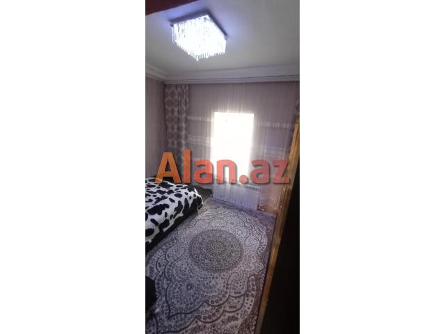 Quba ev satılır