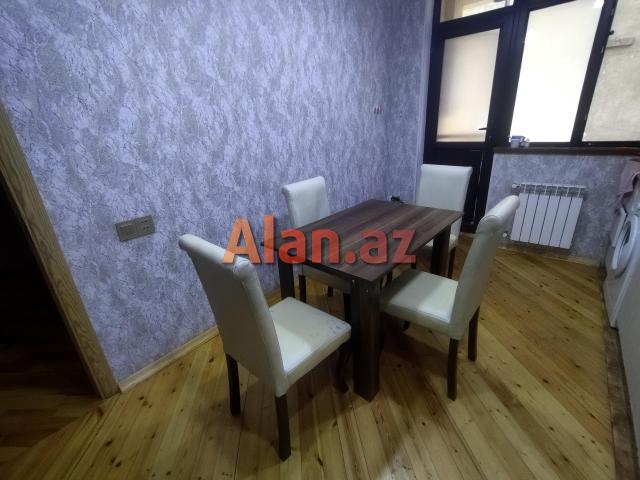 Mətbəx masası və oturacaqlar