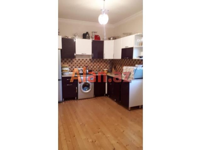 Bineqedi qesebesi.Heyet evi satilir