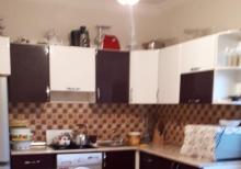 Bineqedi qesebesi.Heyet evi satilir