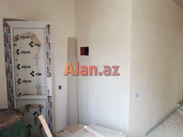 Qubanın Amsar kəndində həyət evi satılır