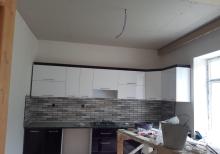 Qubanın Amsar kəndində həyət evi satılır