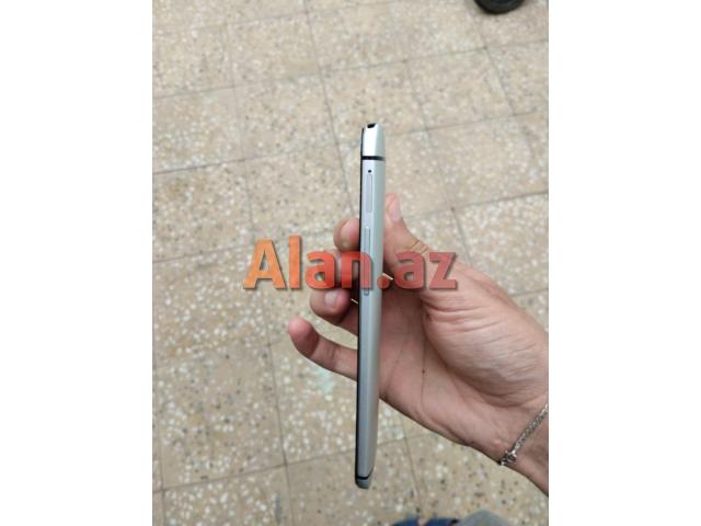 HTC M8 ideal veziyyetde