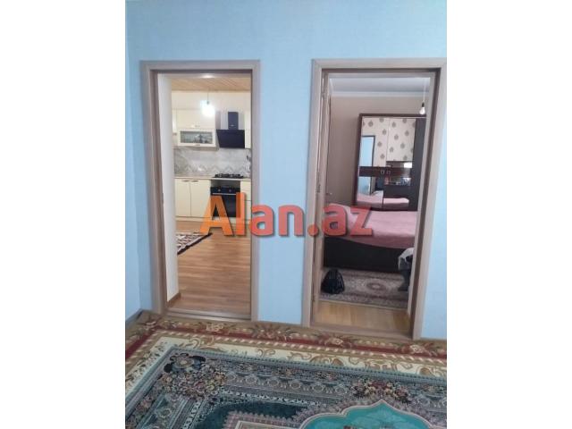 Qubanın Dəvədabanı yaşayış massivində ev satılır