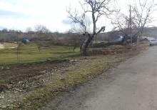 Qubanın Rustov kəndində həyətyanı torpaq sahəsi satılır