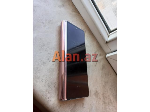 Samsung z fold 2