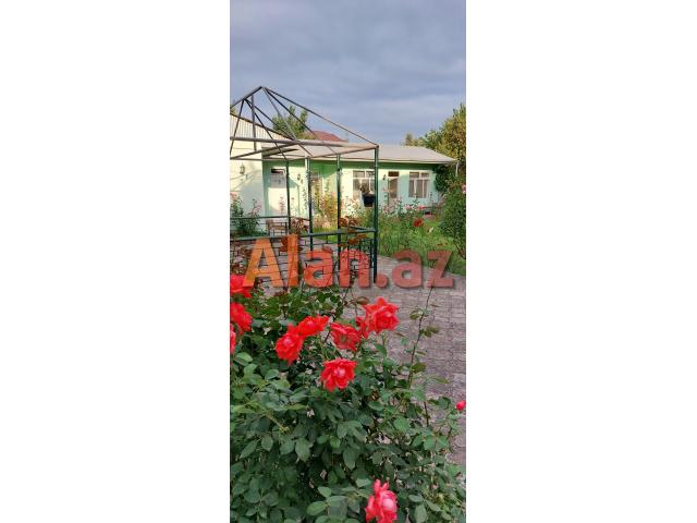 Qubada gűnlűk kirayə evlər