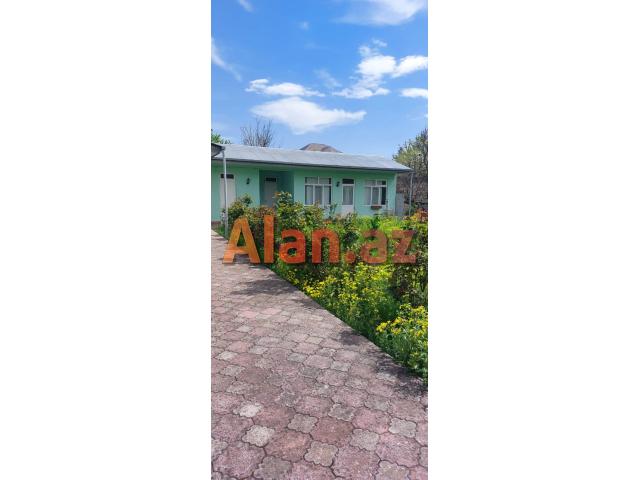 Qubada gűnlűk kirayə evlər