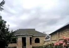 Qebelenin merkezinde torpaq