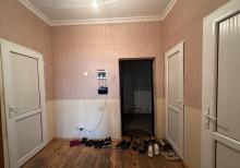 TECİLİ Ehmedli qes. 34 cu Polis Bolmesi yani 2 otaga duzelme Menzil satilir.