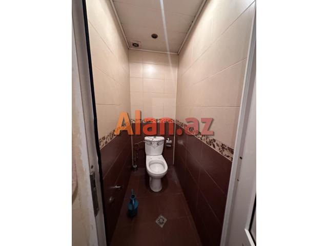 TECİLİ Ehmedli qes. 34 cu Polis Bolmesi yani 2 otaga duzelme Menzil satilir.