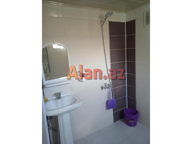 Qusarda həyət evi satılır