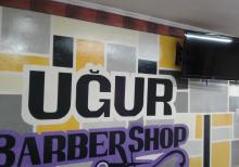 Berber kisi sac kesimleri.Yerin icaresi