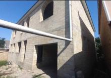 Həyət evi satılır