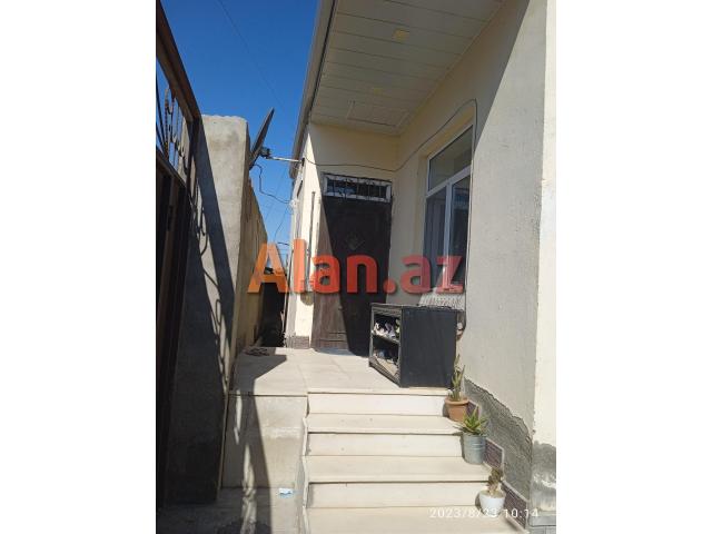 Sumqayitda 3 otaq her seraitli ev satilir