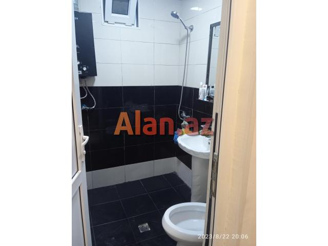 Sumqayitda 3 otaq her seraitli ev satilir