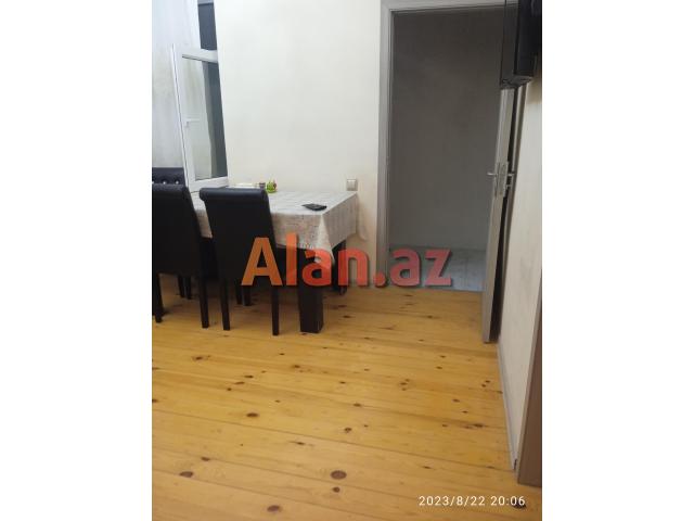 Sumqayitda 3 otaq her seraitli ev satilir