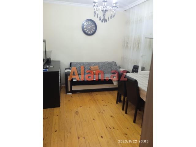 Sumqayitda 3 otaq her seraitli ev satilir