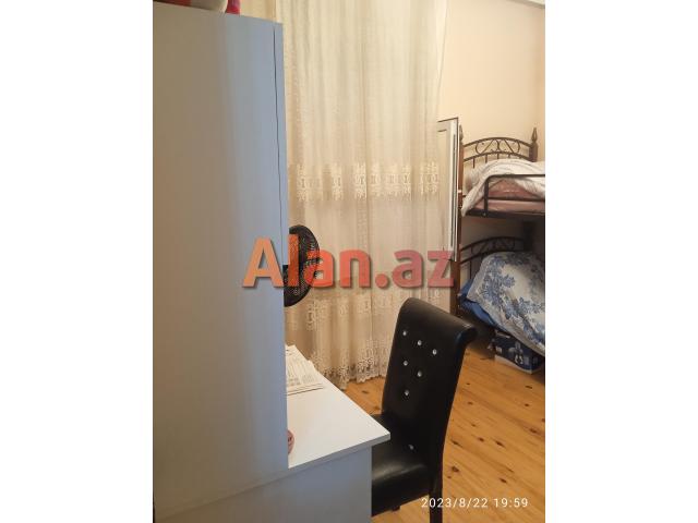 Sumqayitda 3 otaq her seraitli ev satilir