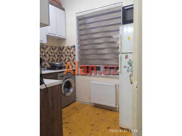 Sumqayitda 3 otaq her seraitli ev satilir