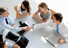 Ofis meneceri tələb olunur