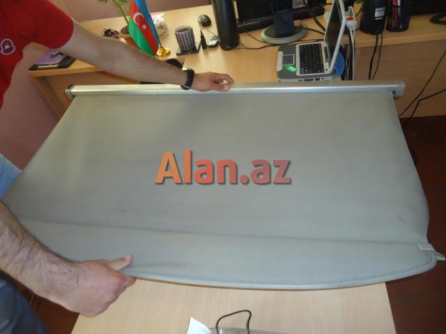 toyota  prius ..salon arxa   jalizi