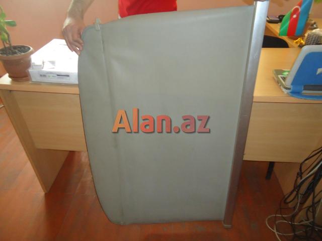 toyota  prius ..salon arxa   jalizi