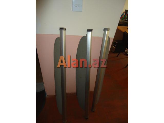 toyota  prius ..salon arxa   jalizi