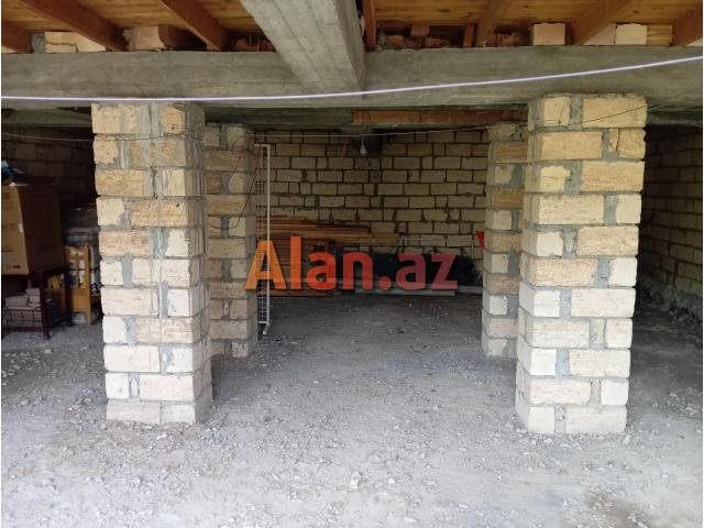 Şəkidə ev satılır