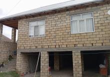 Şəkidə ev satılır