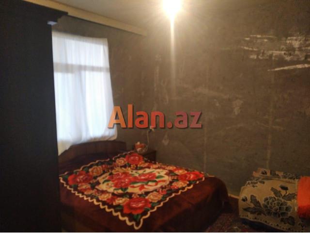 Şəkidə ev satılır