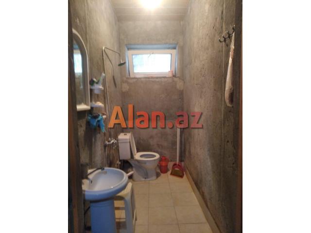 Şəkidə ev satılır