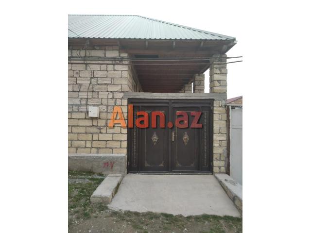 Şəkidə ev satılır