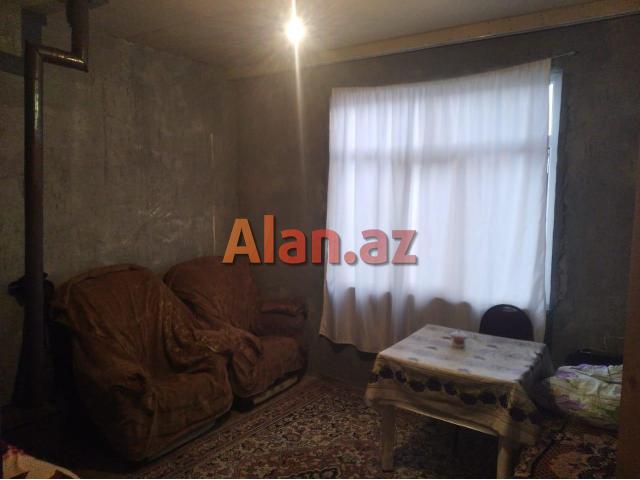 Şəkidə ev satılır