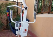 Əliller üçün qaldirici qurğu təzədir