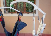 Əliller üçün qaldirici qurğu təzədir