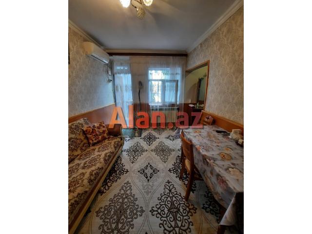 Bineqedi qesebesinde 2 otaqli heyet evi satilir