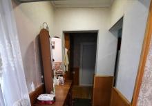 Bineqedi qesebesinde 2 otaqli heyet evi satilir