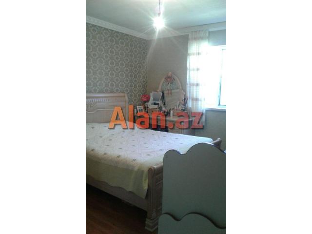 Bineqedi qesebesinde 2 otaqli heyet evi satilir