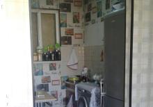 Bineqedi qesebesinde 2 otaqli heyet evi satilir