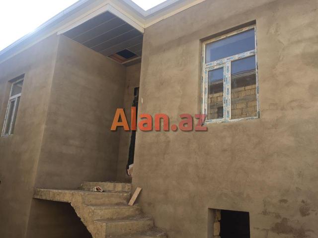 tecili kreditle 3 otaqli heyet evi