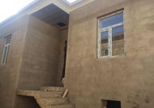 tecili  kreditle  3 otaqli heyet evi