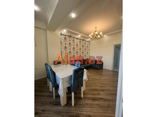 Bakı-Sumqayıt yolunun üzərində full təmirli 2otaqlı mənzil