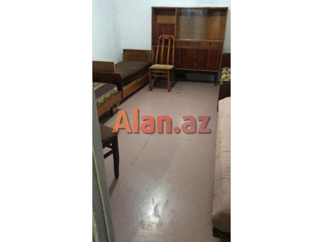 Yasamal rayonu birinci Alatavada 2 otaqlı ev kirayə verilir