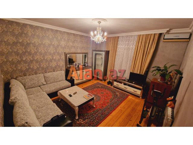 Xırdalan şəhərində həyət evi üç otaq.